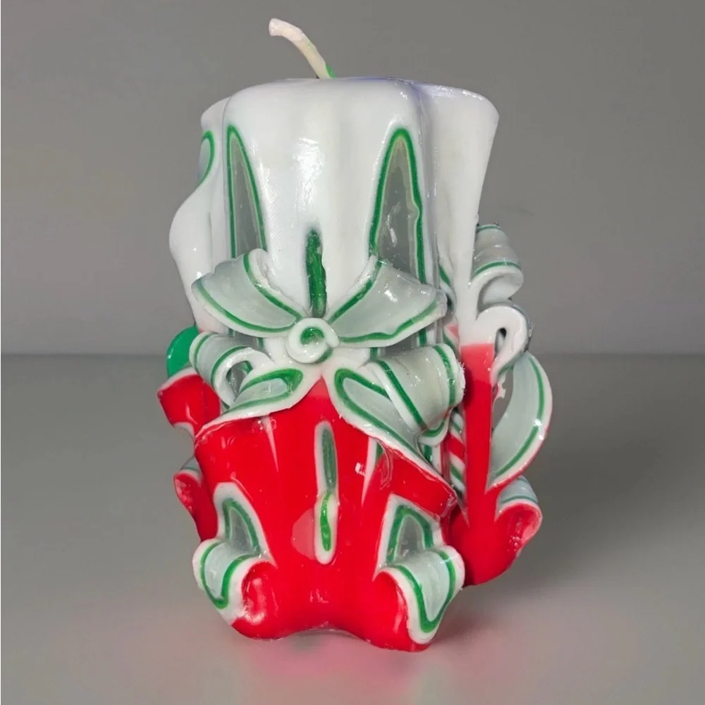 VTG Festive Carved Christmas Candle Glows in‎ Blacklight